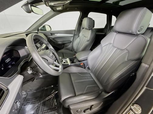 2025 Audi Q5 45 S line Premium