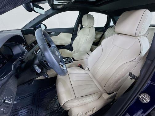 2023 Audi A4 45 S line Premium Plus