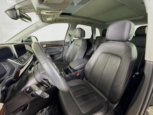2018 Audi Q5 2.0T Tech Premium