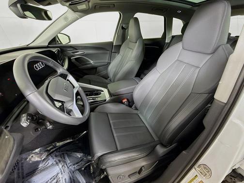 2025 Audi Q5 Premium Plus TFSI quattro S tronic