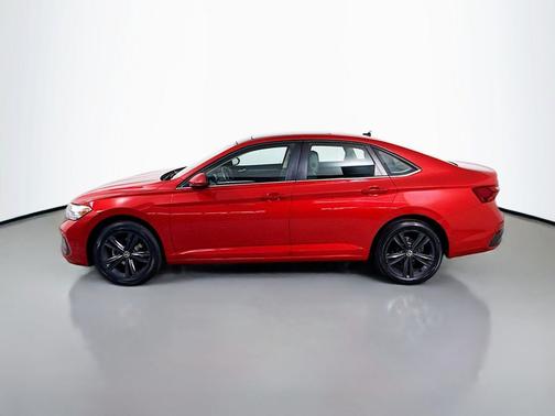 Kings Red Metallic 2022 Volkswagen Jetta 1.5T SE