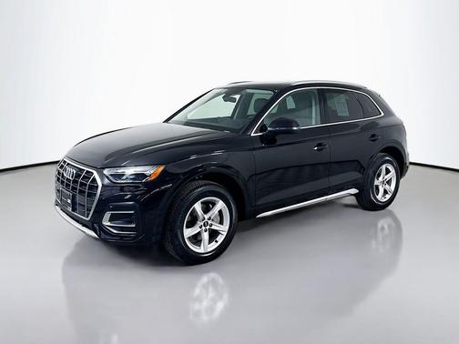 2023 Audi Q5 40 Premium