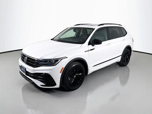 2023 Volkswagen Tiguan 2.0T SE R-Line Black 4MOTION