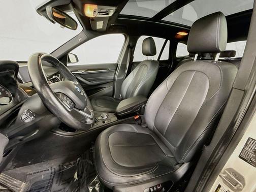 Alpine White 2017 BMW X1 xDrive 28i