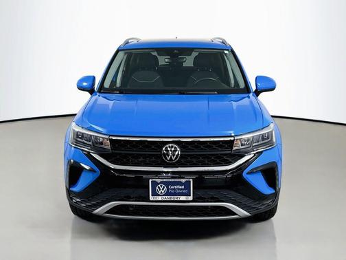 Cornflower Blue 2023 Volkswagen Taos 1.5T SE