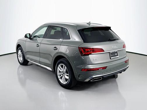 2023 Audi Q5 45 S line Premium
