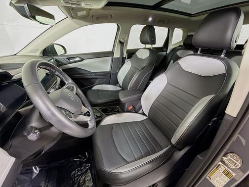 2023 Volkswagen Taos 1.5T SEL