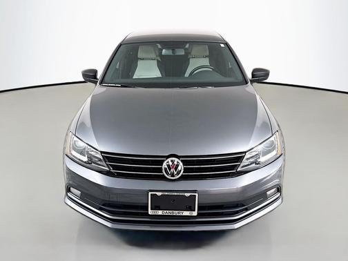 2016 Volkswagen Jetta 1.8T Sport