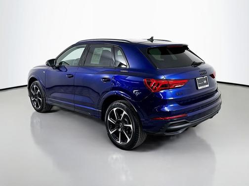 2025 Audi Q3 45 S line Premium Plus