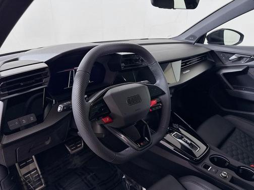 2025 Audi RS 3 TFSI quattro S tronic