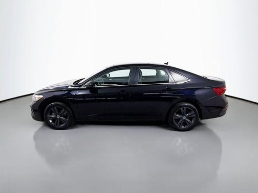 Deep Black Pearl 2023 Volkswagen Jetta 1.5T SE