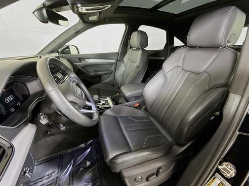 2023 Audi Q5 45 S line Premium Plus