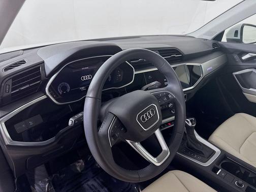2024 Audi Q3 45 S line Premium Plus