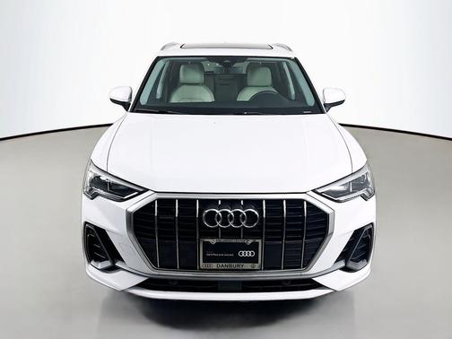 2024 Audi Q3 45 S line Premium Plus