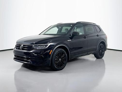 2022 Volkswagen Tiguan 2.0T SE R-Line Black 4MOTION