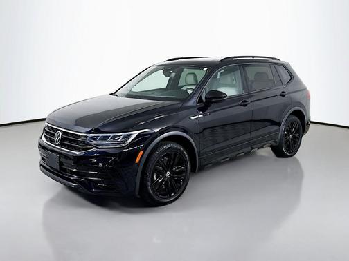 2022 Volkswagen Tiguan 2.0T SE R-Line Black 4MOTION