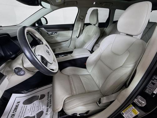 2018 Volvo V90 Cross Country T6
