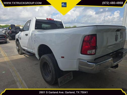 Bright White Clearcoat 2018 RAM 3500 Tradesman Regular Cab 4x2 8' Box