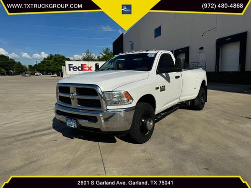 Bright White Clearcoat 2018 RAM 3500 Tradesman Regular Cab 4x2 8' Box