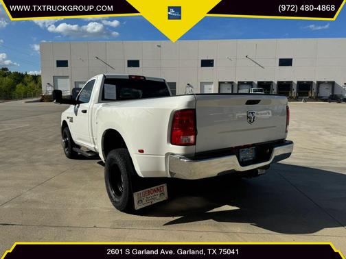 Bright White Clearcoat 2018 RAM 3500 Tradesman Regular Cab 4x2 8' Box