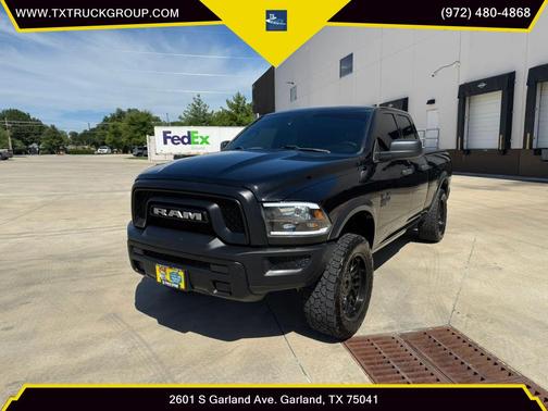 Diamond Black Crystal Pearlcoat 2022 RAM 1500 Classic Warlock Quad Cab 4x4 6'4' Box