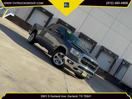 Granite Crystal Metallic Clearcoat 2020 RAM 1500 Lone Star