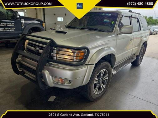 Millennium Silver Metallic 2000 Toyota 4Runner Base