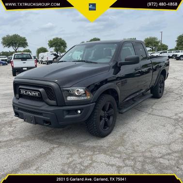 Diamond Black Crystal Pearlcoat 2020 RAM 1500 Classic Warlock Quad Cab 4x4 6'4' Box