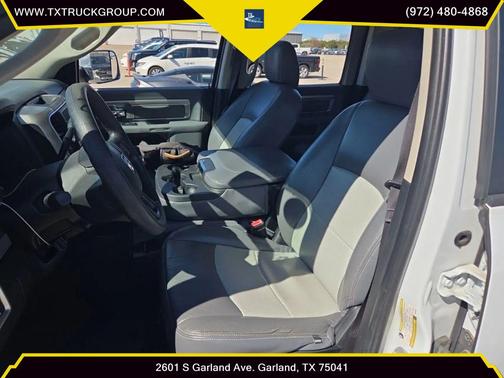 Bright White Clearcoat 2017 RAM 2500 SLT Crew Cab 4x4 6'4' Box