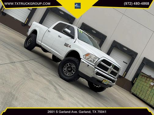 Bright White Clearcoat 2017 RAM 2500 SLT Crew Cab 4x4 6'4' Box