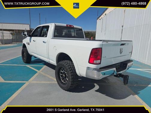 Bright White Clearcoat 2017 RAM 2500 SLT Crew Cab 4x4 6'4' Box