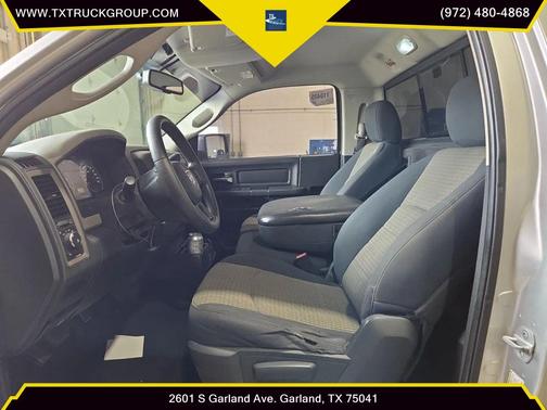 Bright Silver Metallic Clearcoat 2012 RAM 1500 ST