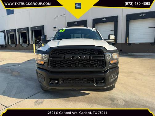 2023 RAM 2500 Tradesman Crew Cab 4x4 8' Box