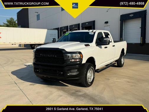 2023 RAM 2500 Tradesman Crew Cab 4x4 8' Box