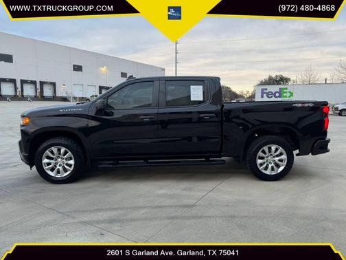 2022 Chevrolet Silverado 1500 Custom