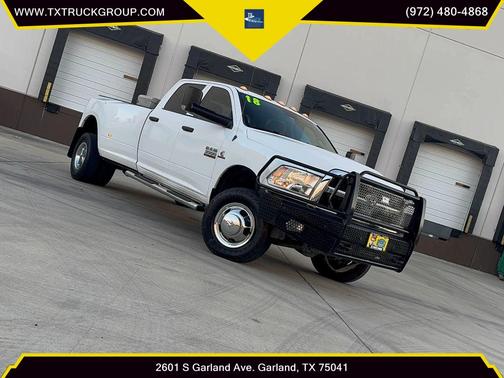 2018 RAM 3500 Tradesman Crew Cab 4x4 8' Box