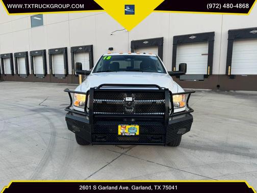 2018 RAM 3500 Tradesman Crew Cab 4x4 8' Box