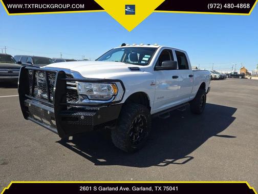 Bright White Clearcoat 2019 RAM 2500 Tradesman Crew Cab 4x4 6'4' Box