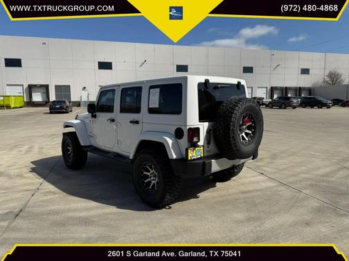 2012 Jeep Wrangler Unlimited Sahara