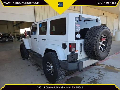 2012 Jeep Wrangler Unlimited Sahara