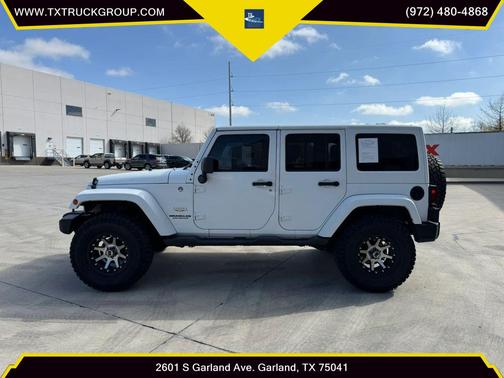 2012 Jeep Wrangler Unlimited Sahara