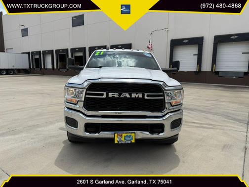Bright White Clearcoat 2021 RAM 3500 Tradesman Crew Cab 4x4 8' Box