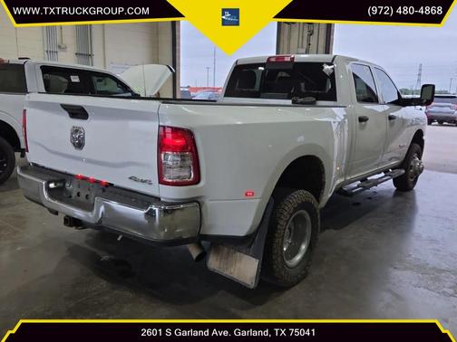 Bright White Clearcoat 2021 RAM 3500 Tradesman Crew Cab 4x4 8' Box