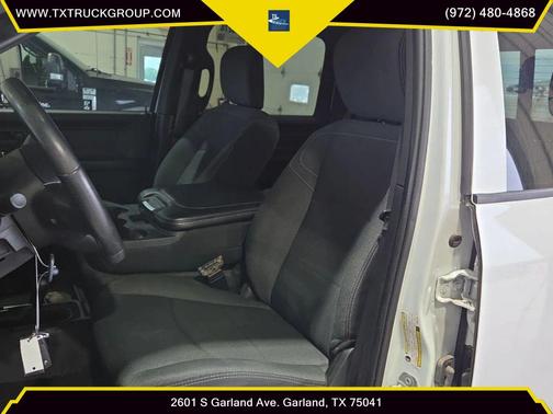 Bright White Clearcoat 2021 RAM 3500 Tradesman Crew Cab 4x4 8' Box