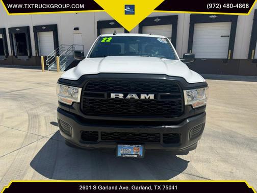 2022 RAM 2500 Tradesman Crew Cab 4x2 6'4' Box