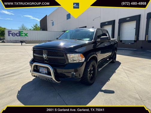BLACK 2016 RAM 1500 Tradesman/Express