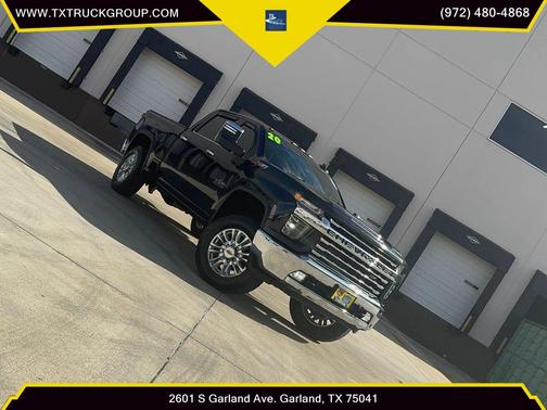 Black 2020 Chevrolet Silverado 2500 LTZ