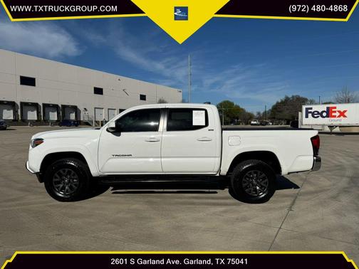 2023 Toyota Tacoma SR5