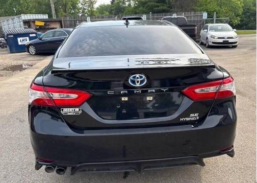 2020 Toyota Camry SE