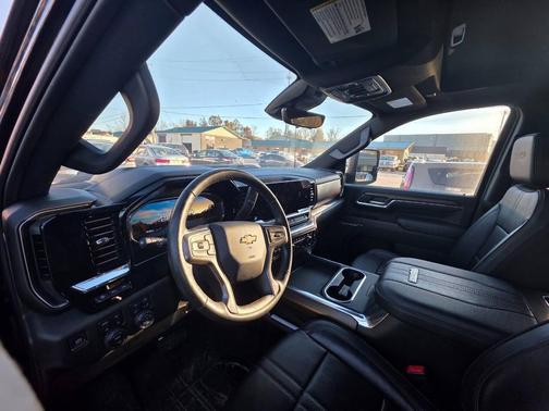 2024 Chevrolet Silverado 3500 High Country